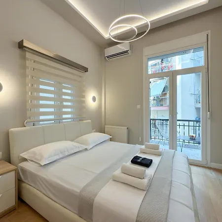 公寓 Luxury Downtown A1 *