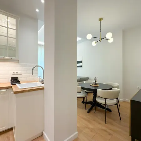 Luxury Downtown A1 * Tesalónica
